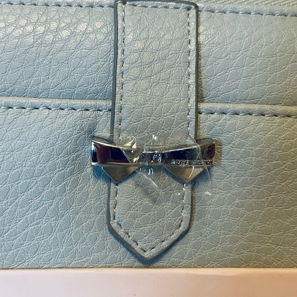ANNE KLEIN Wristlet NWT - Picture 10 of 11